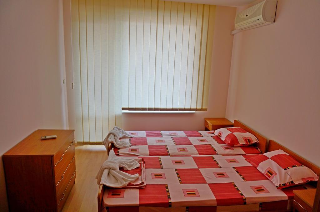 Gt Privilege Fort Beach Apartments Elenite Kültér fotó