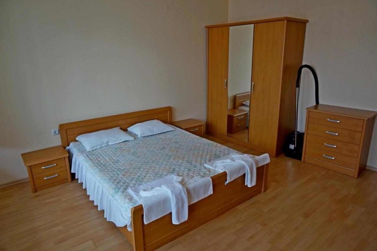 Gt Privilege Fort Beach Apartments Elenite Kültér fotó