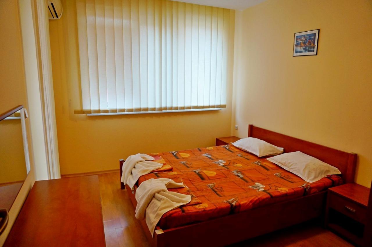 Gt Privilege Fort Beach Apartments Elenite Kültér fotó