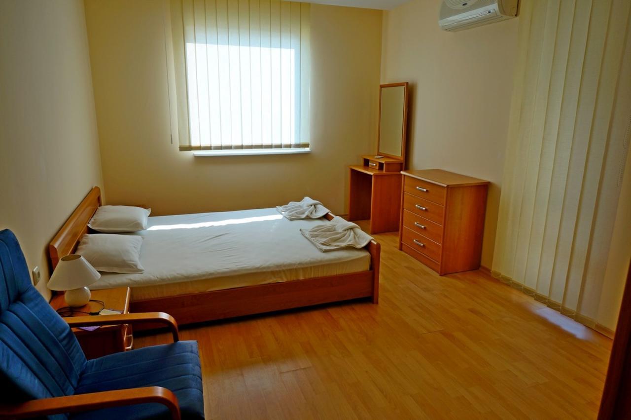 Gt Privilege Fort Beach Apartments Elenite Kültér fotó