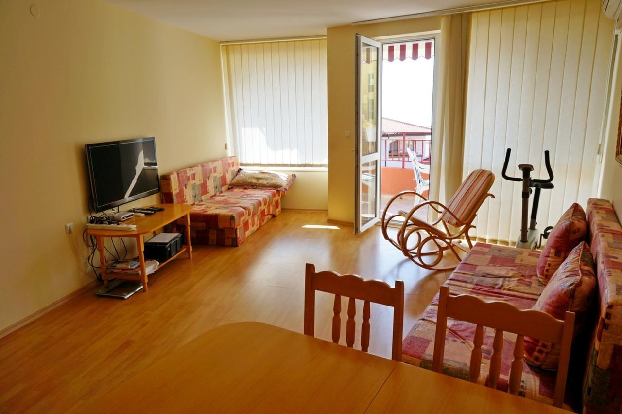 Gt Privilege Fort Beach Apartments Elenite Kültér fotó