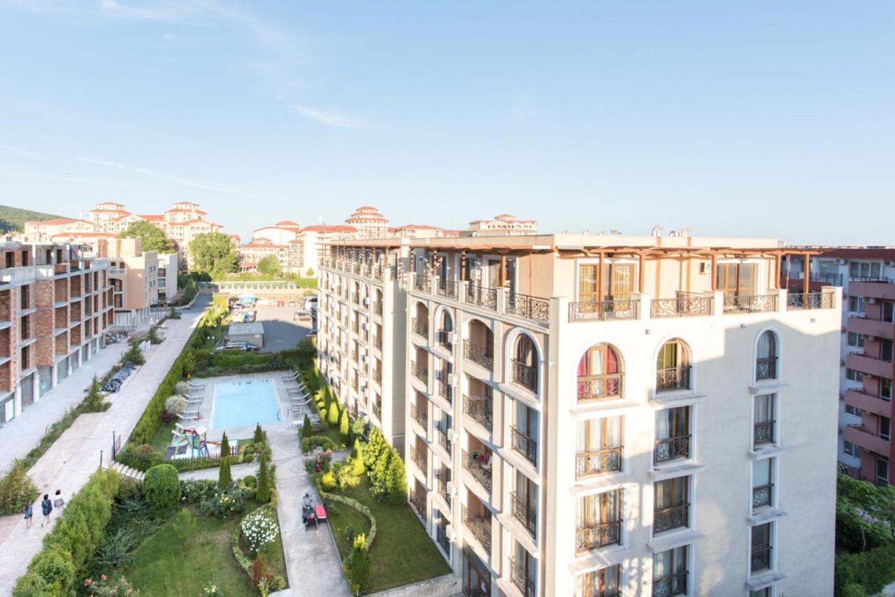 Gt Privilege Fort Beach Apartments Elenite Kültér fotó